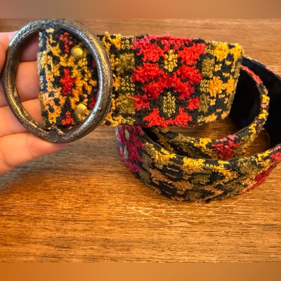 Multicolor Textile Patterned Belt - Picture 3 of 7